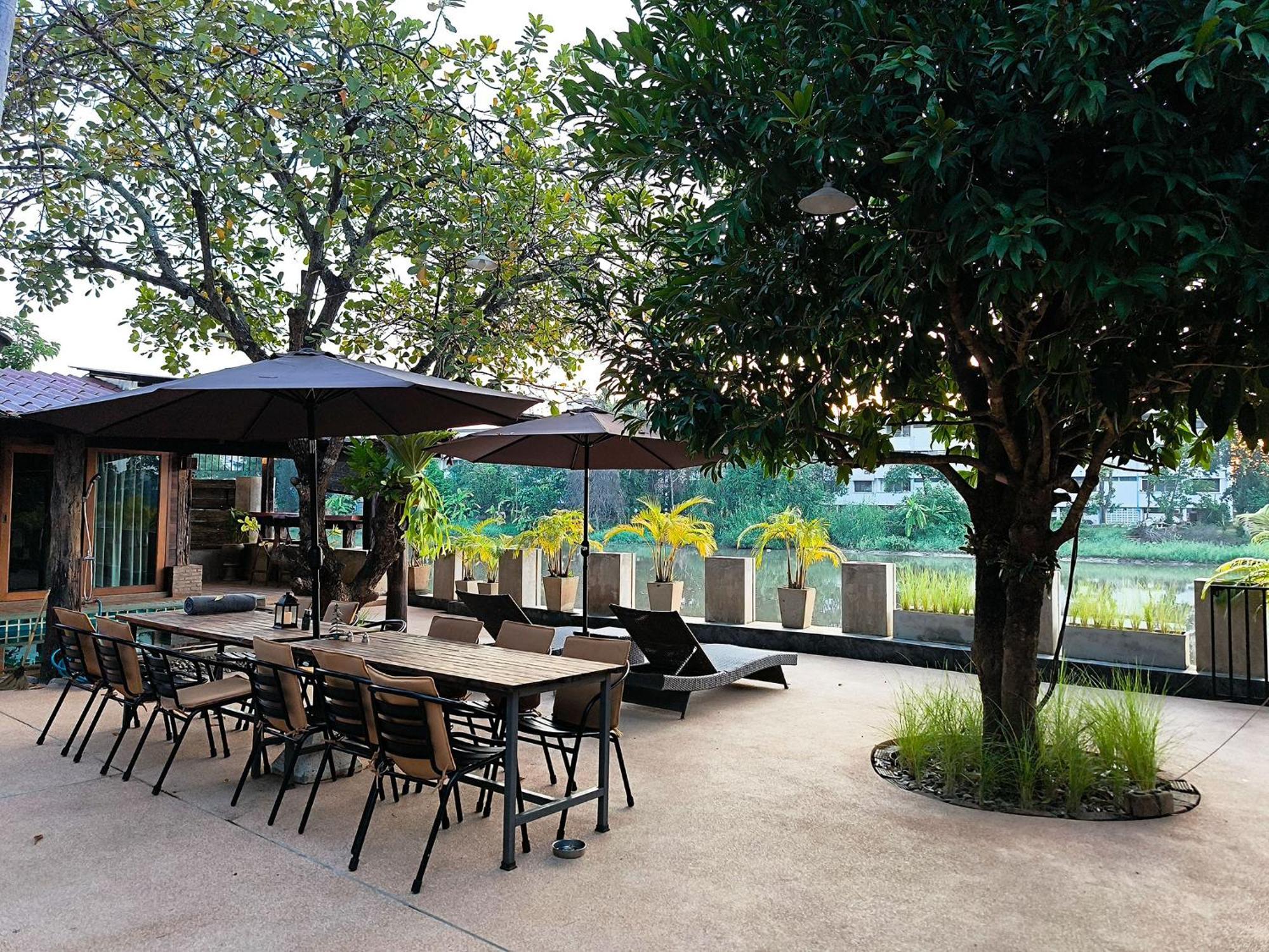 Tolani Riverside Villa Chiang Mai Exterior foto