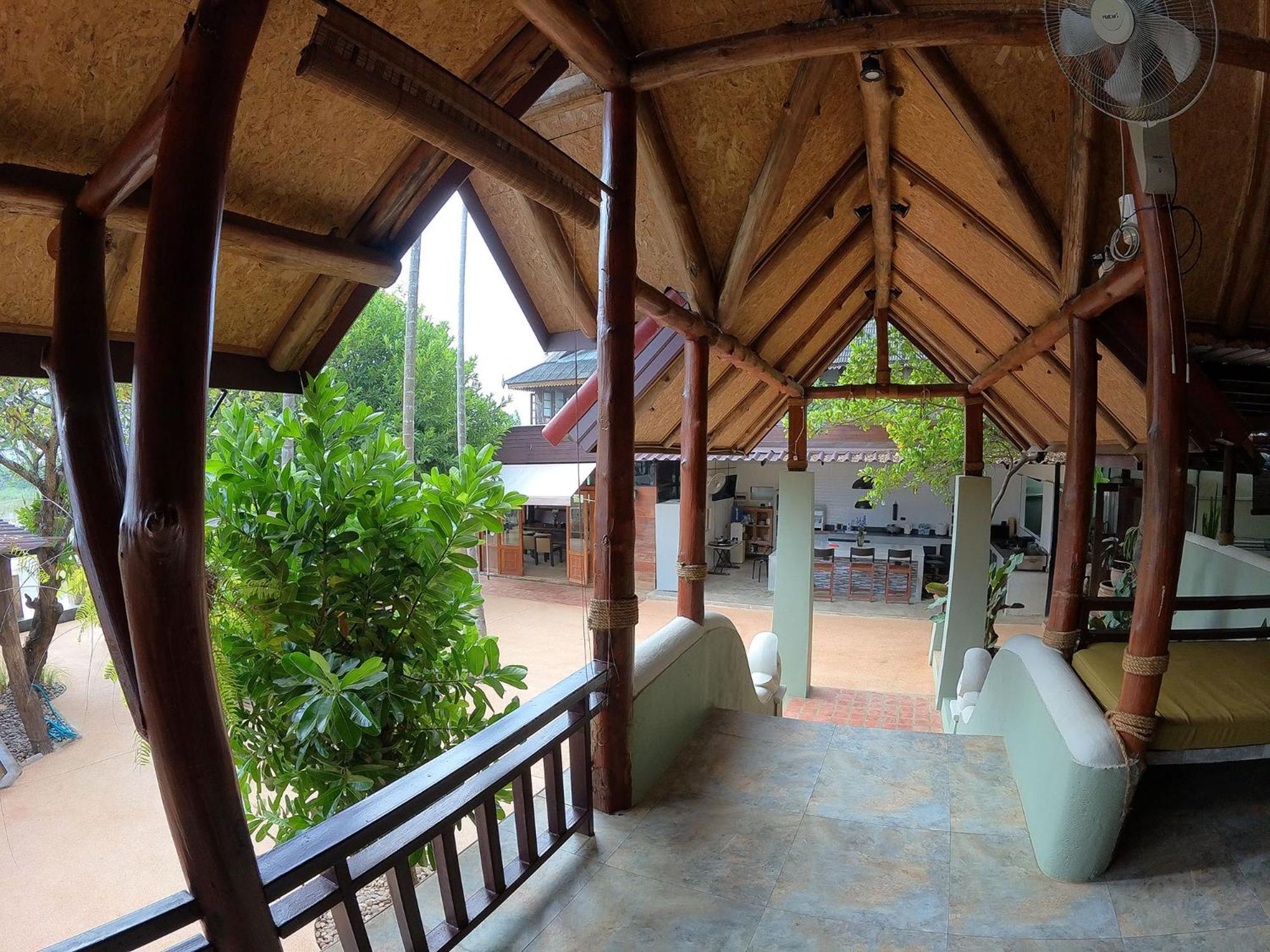 Tolani Riverside Villa Chiang Mai Exterior foto