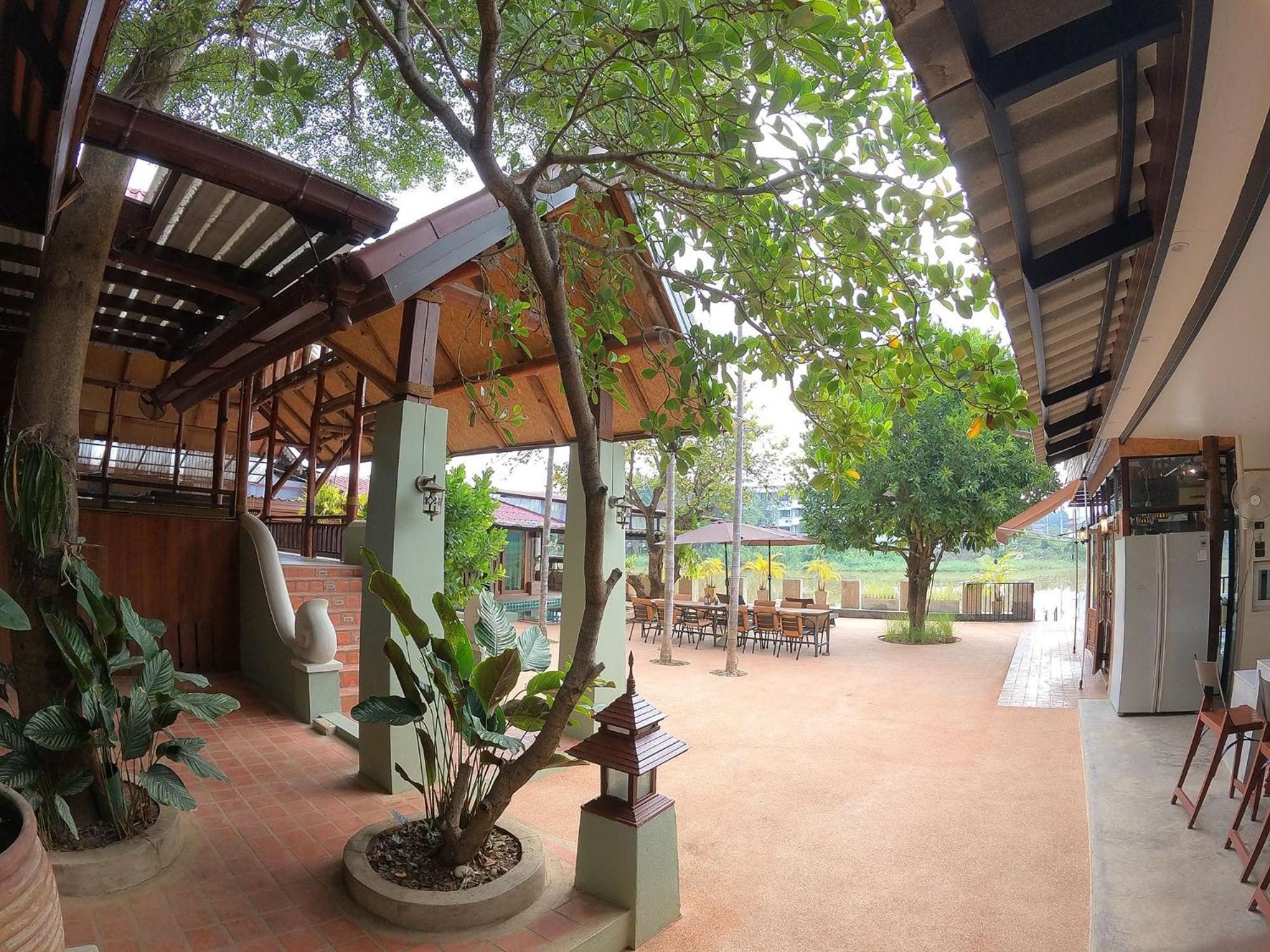 Tolani Riverside Villa Chiang Mai Exterior foto
