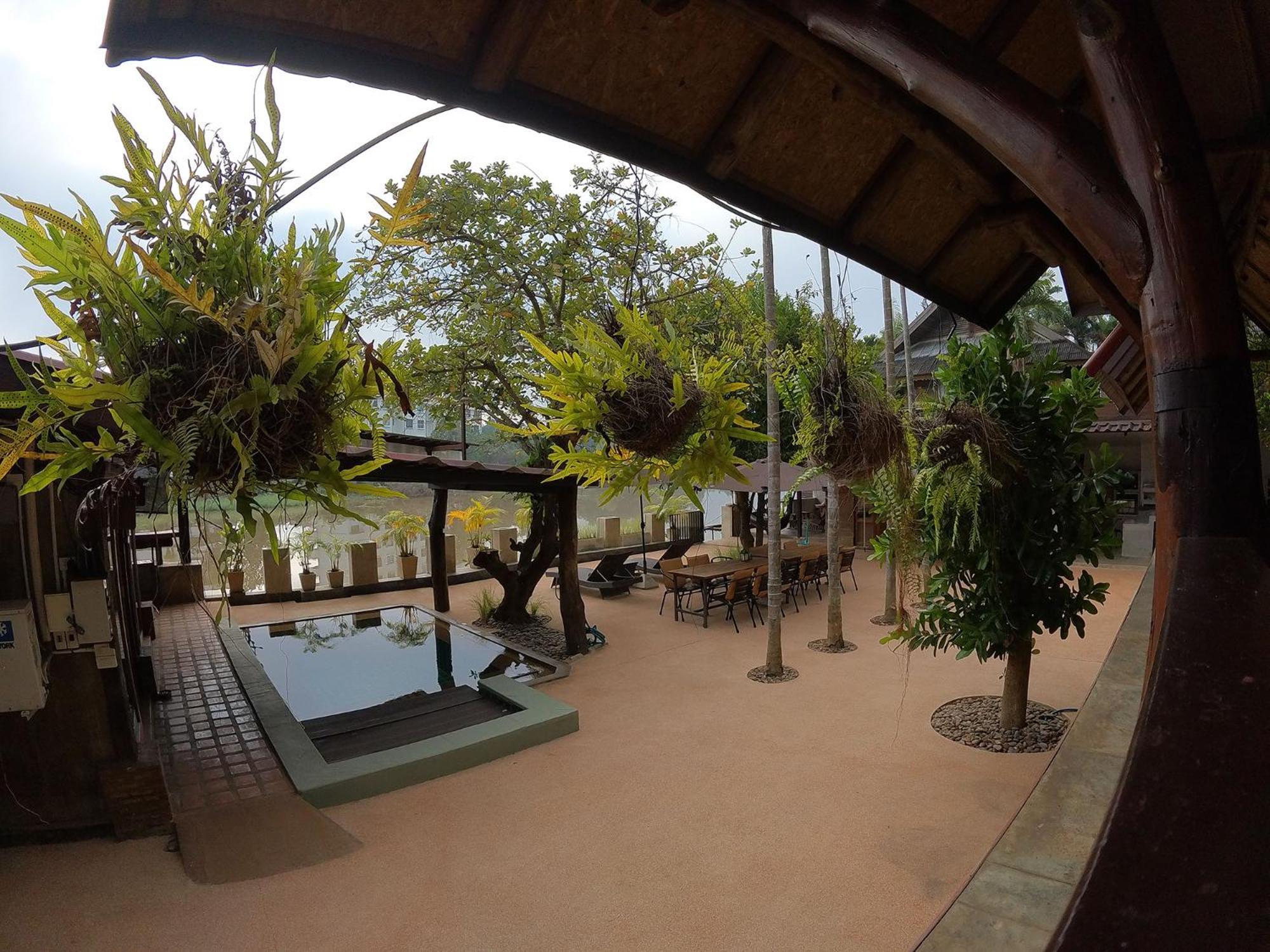 Tolani Riverside Villa Chiang Mai Exterior foto
